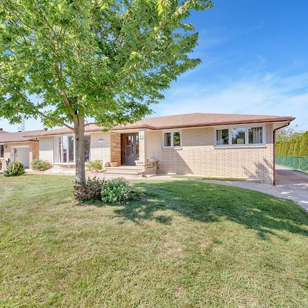 Park Bungalow #4 - Seacliff Beach Suites Leamington Dış mekan fotoğraf