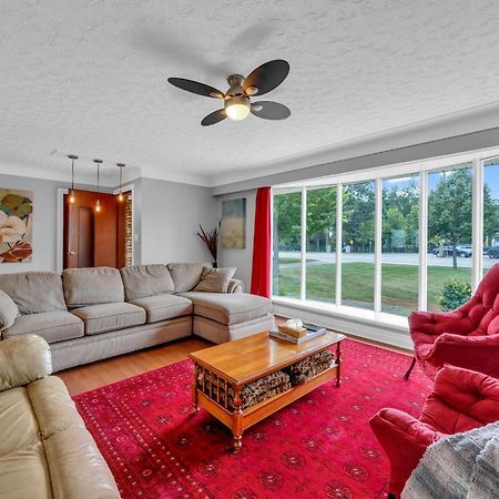 Park Bungalow #4 - Seacliff Beach Suites Leamington Dış mekan fotoğraf
