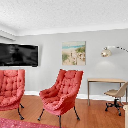 Park Bungalow #4 - Seacliff Beach Suites Leamington Dış mekan fotoğraf