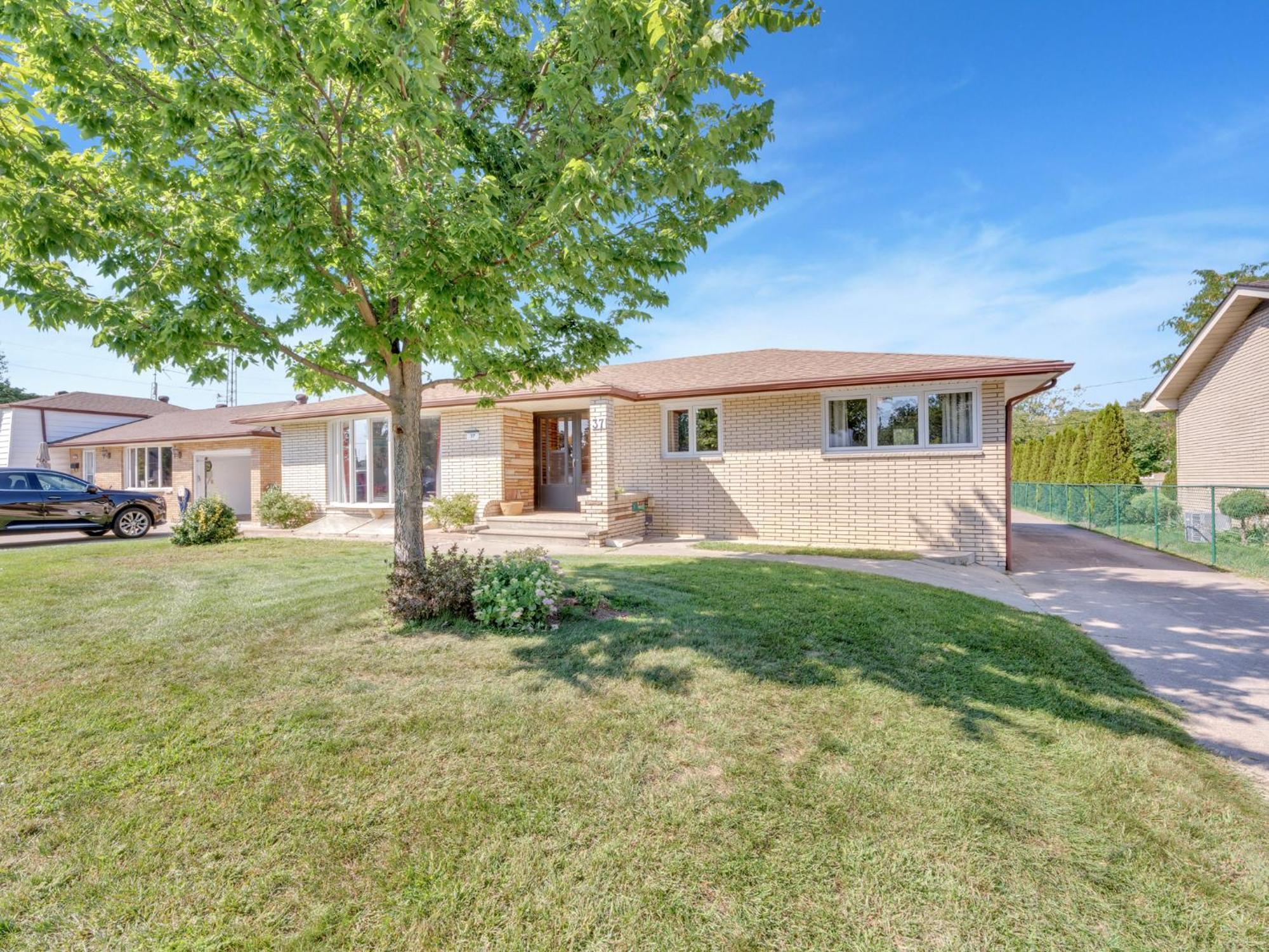 Park Bungalow #4 - Seacliff Beach Suites Leamington Dış mekan fotoğraf