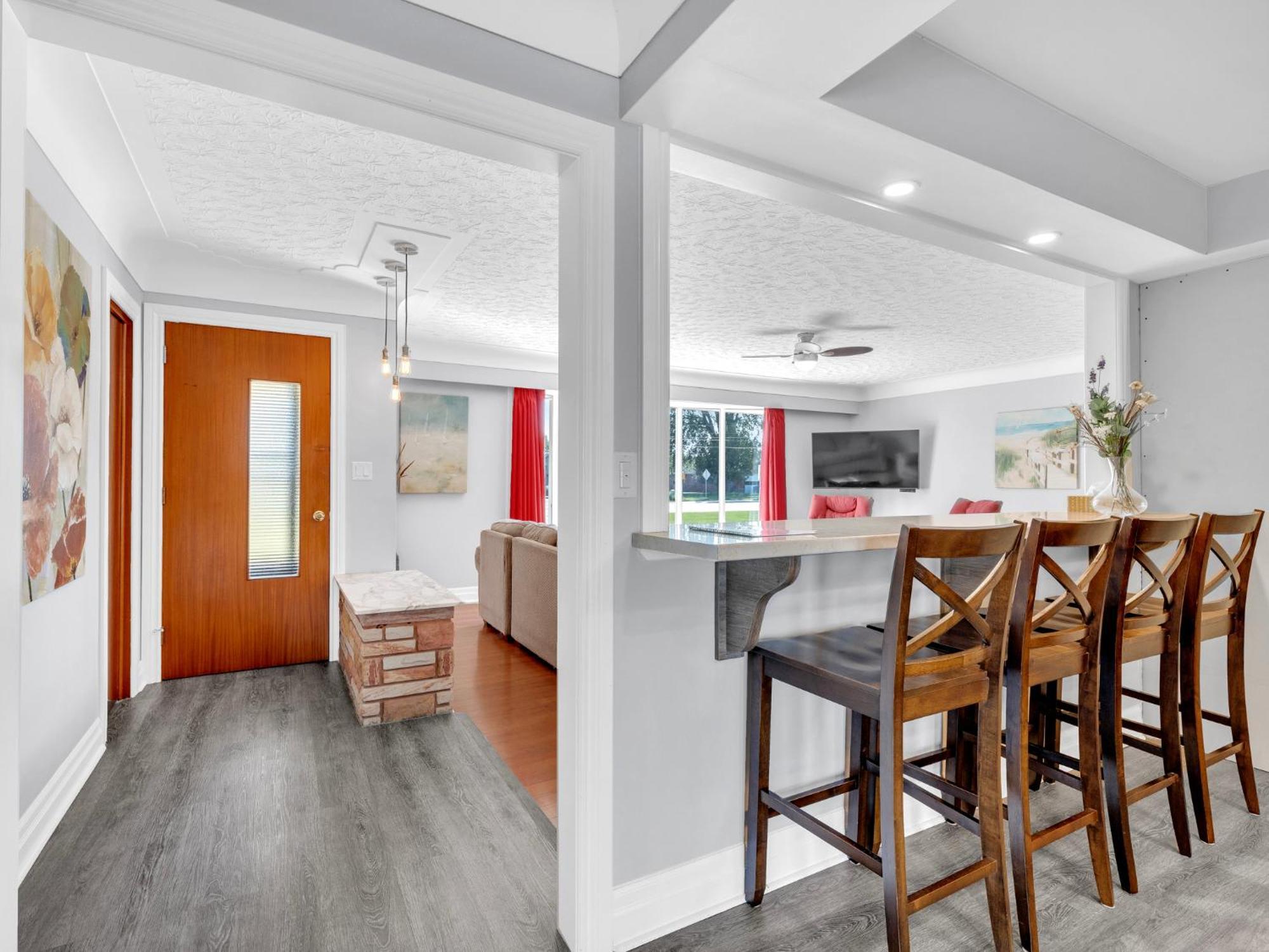 Park Bungalow #4 - Seacliff Beach Suites Leamington Dış mekan fotoğraf