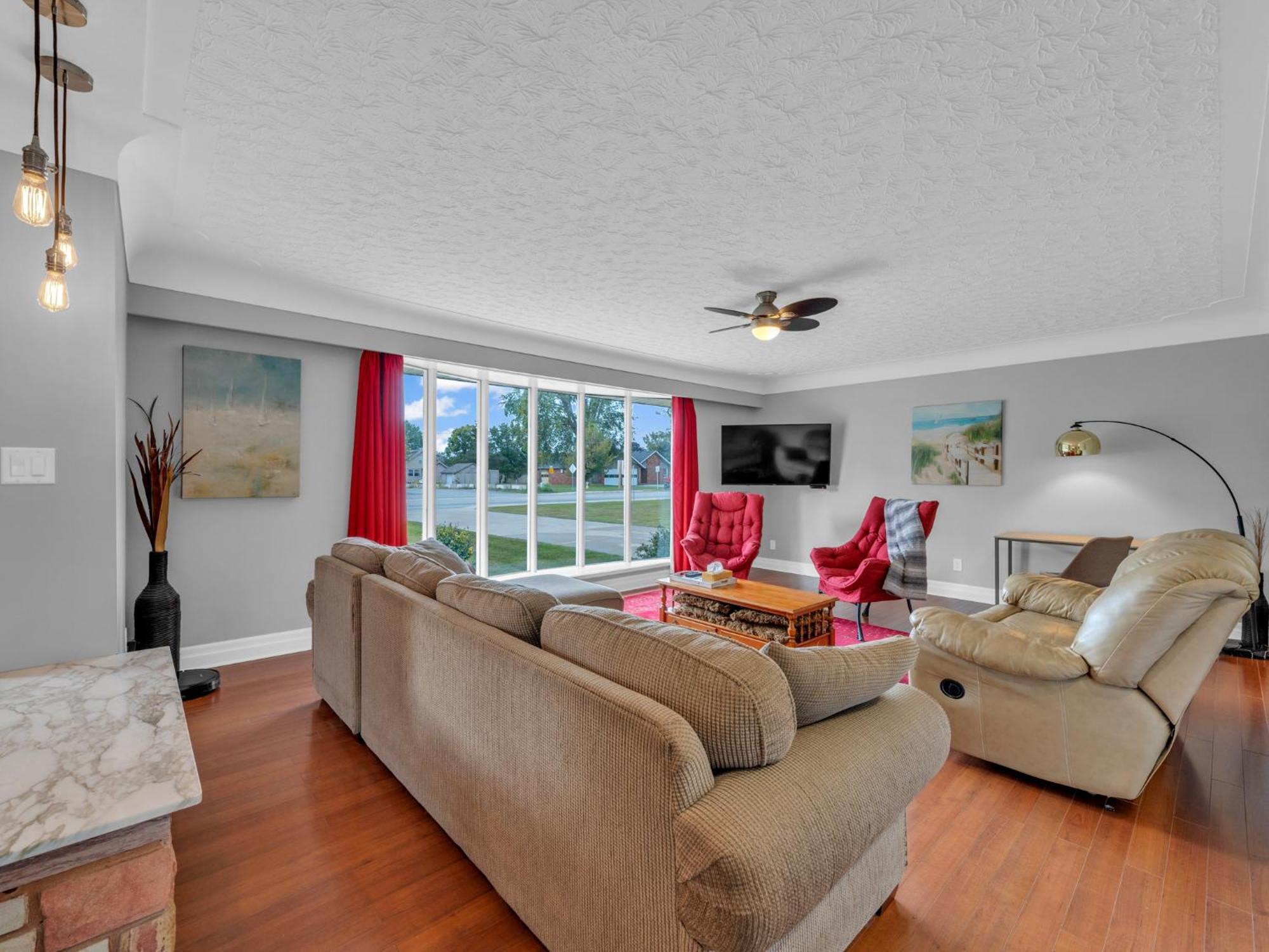 Park Bungalow #4 - Seacliff Beach Suites Leamington Dış mekan fotoğraf