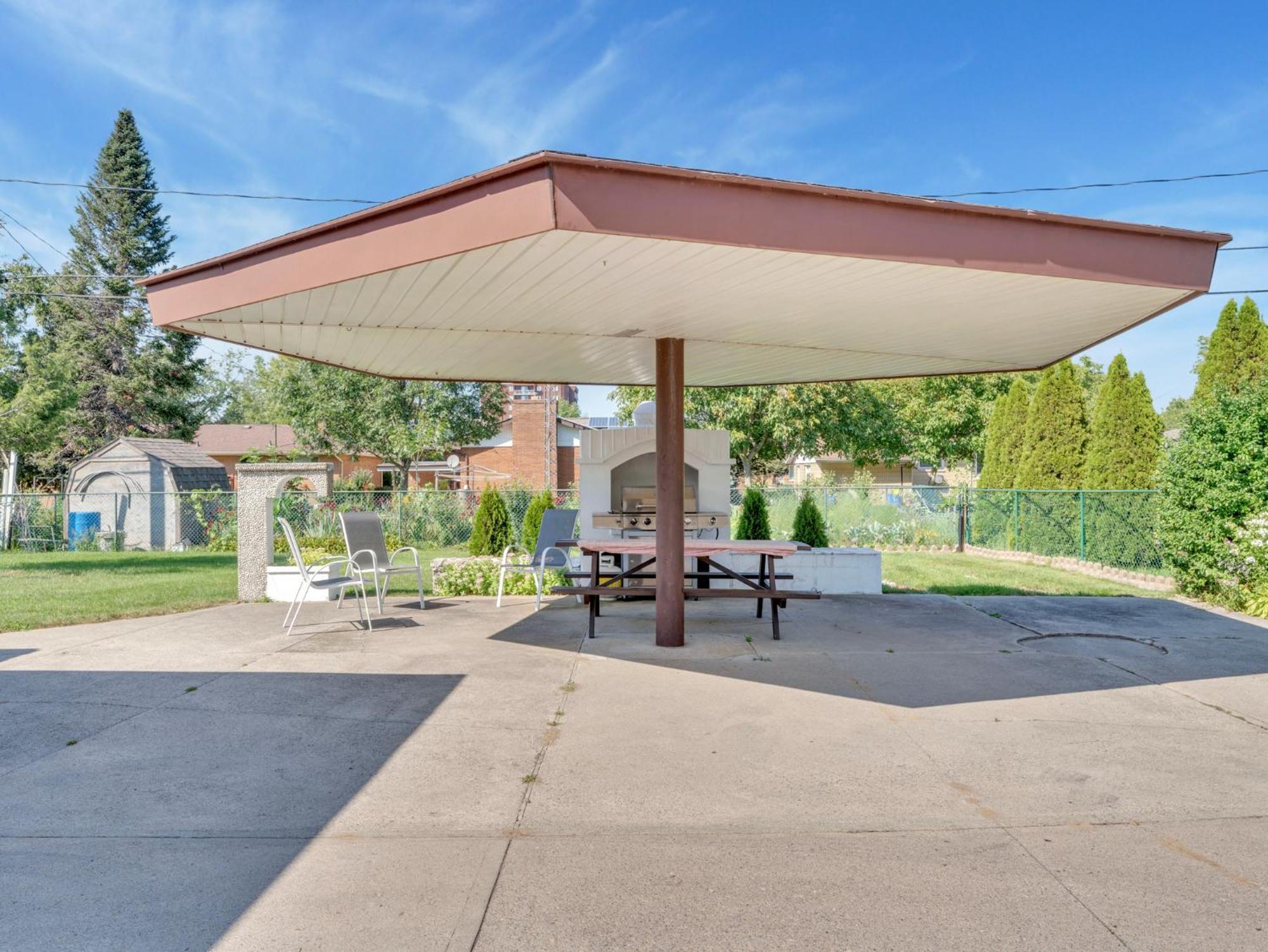 Park Bungalow #4 - Seacliff Beach Suites Leamington Dış mekan fotoğraf