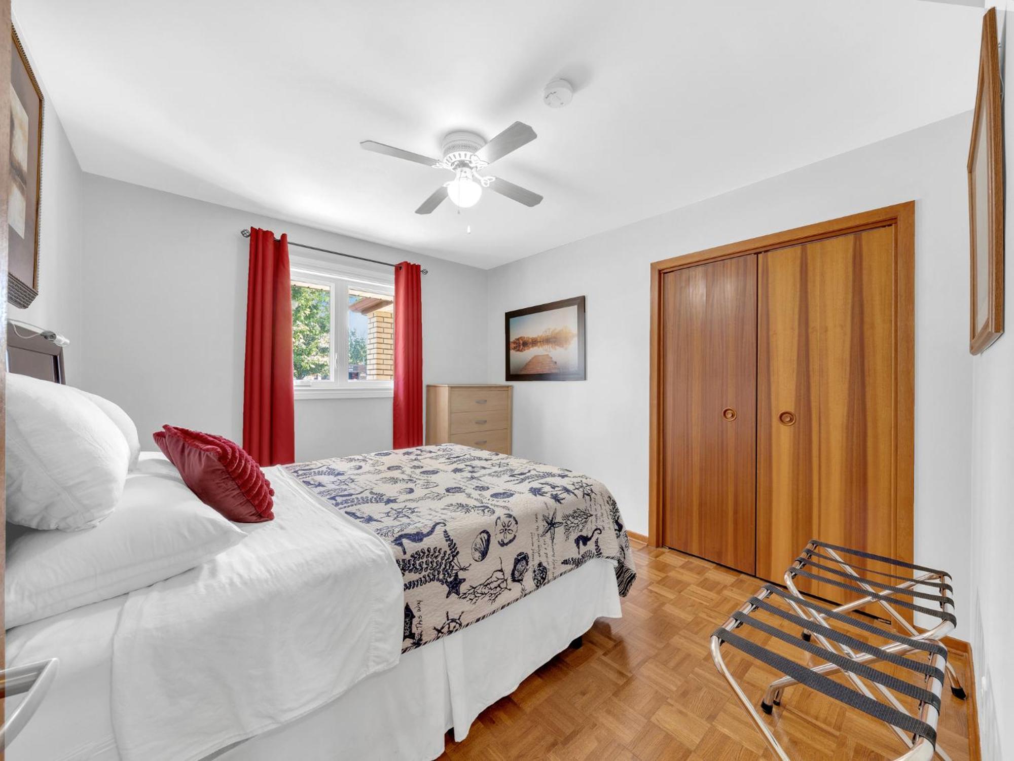 Park Bungalow #4 - Seacliff Beach Suites Leamington Dış mekan fotoğraf