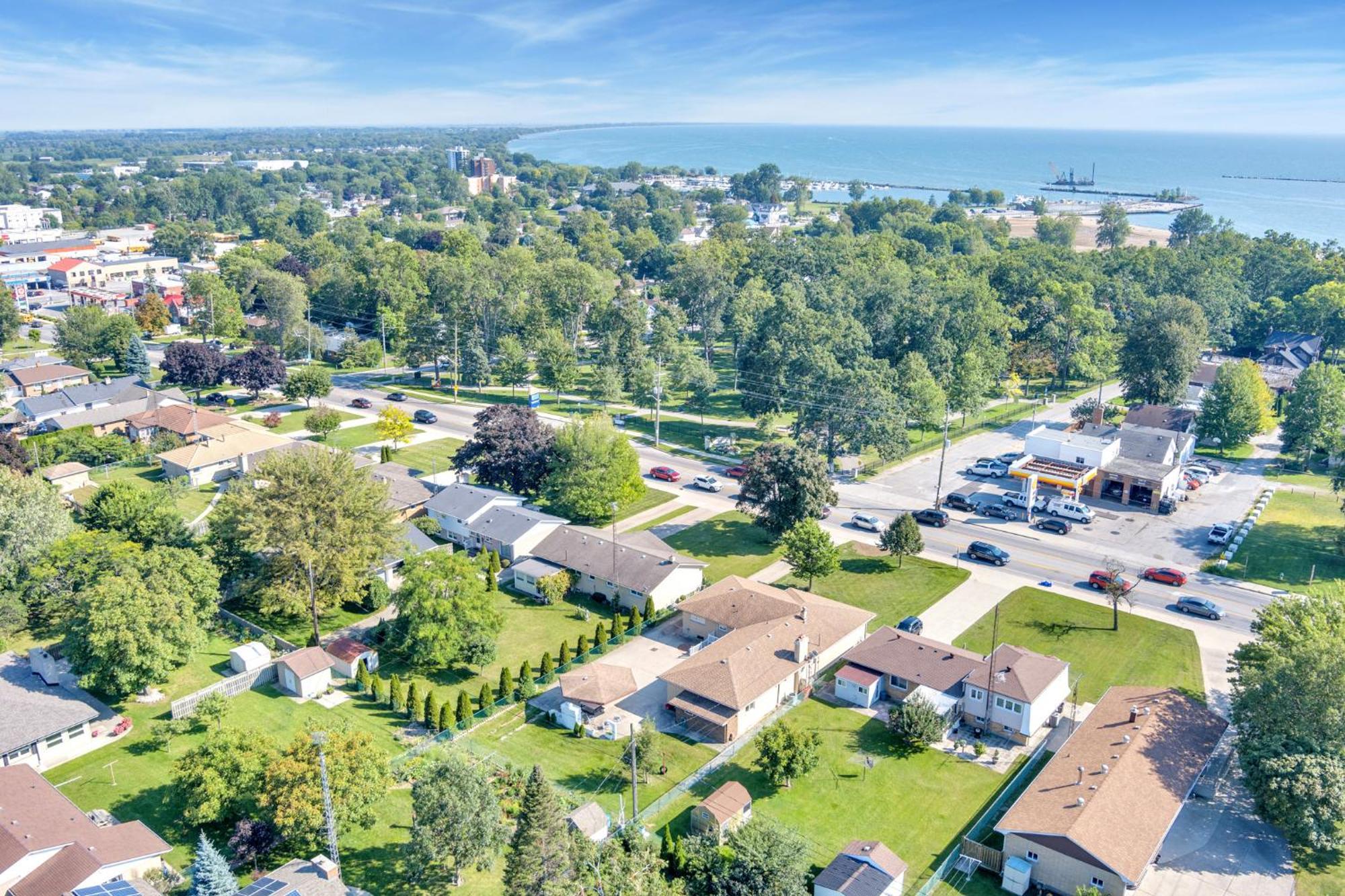Park Bungalow #4 - Seacliff Beach Suites Leamington Dış mekan fotoğraf