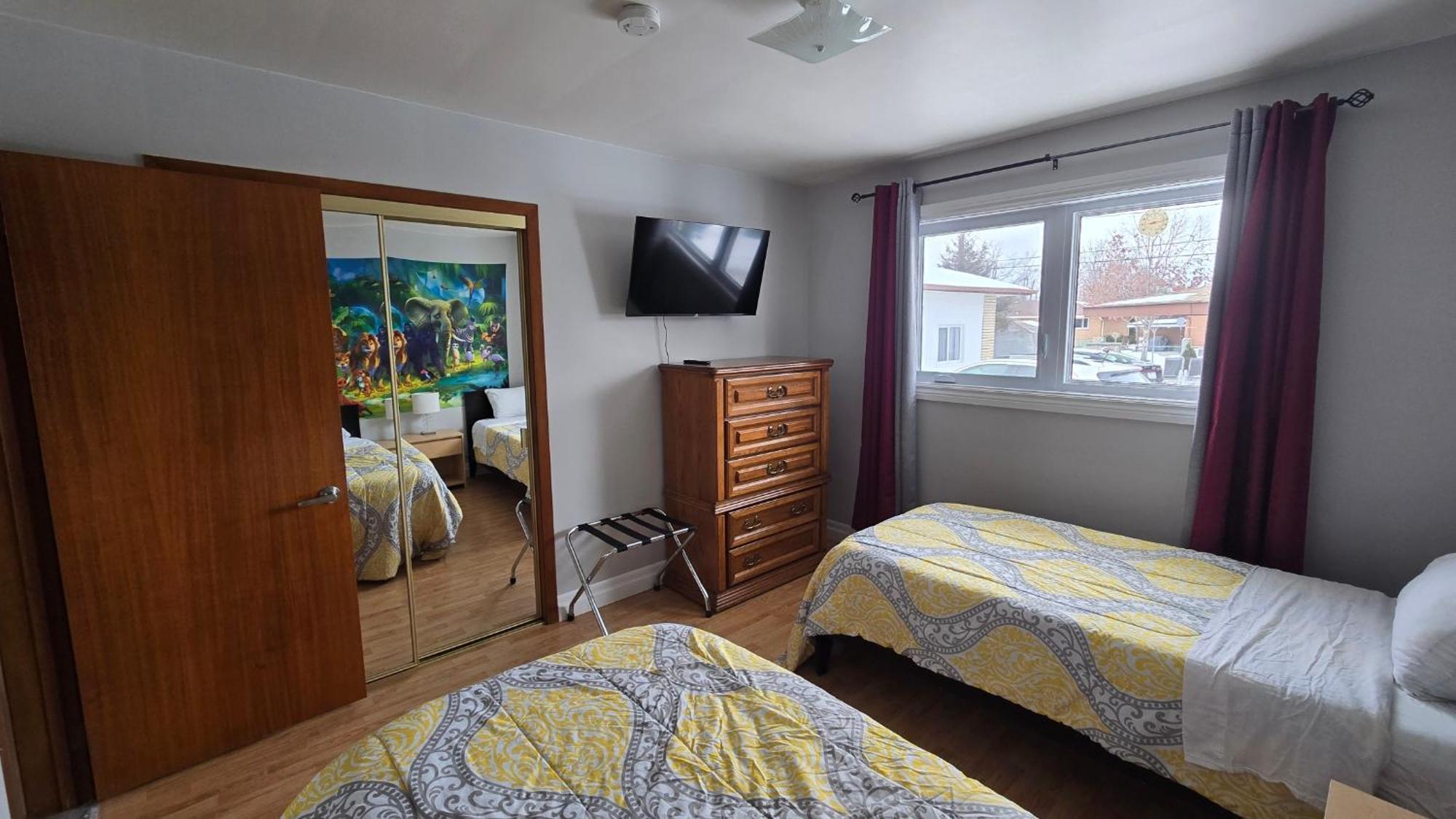 Park Bungalow #4 - Seacliff Beach Suites Leamington Dış mekan fotoğraf